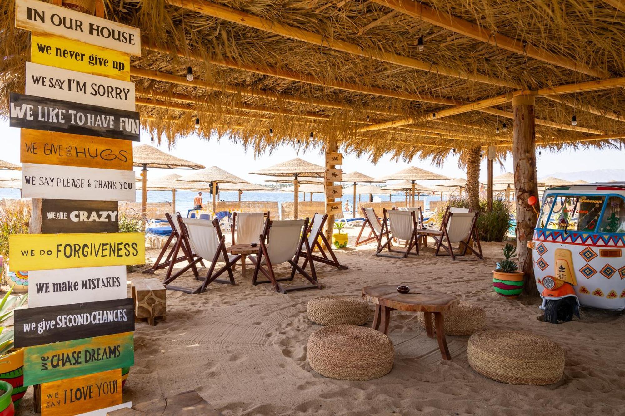 Fort Arabesque Resort, Spa & Villas Hurghada Bagian luar foto